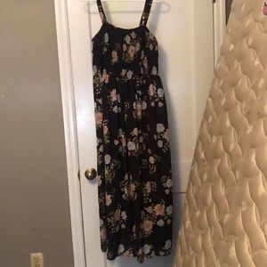 Roz & Ali 1x sundress